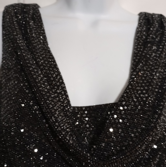 R&M Richards Black Sequin Top Sleeveless Jumpsuit. Size 10 - Picture 3 of 11